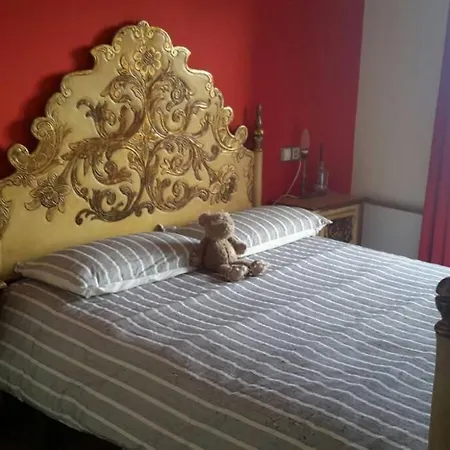 Con Vistas Alas Islas Medas * 赫罗纳