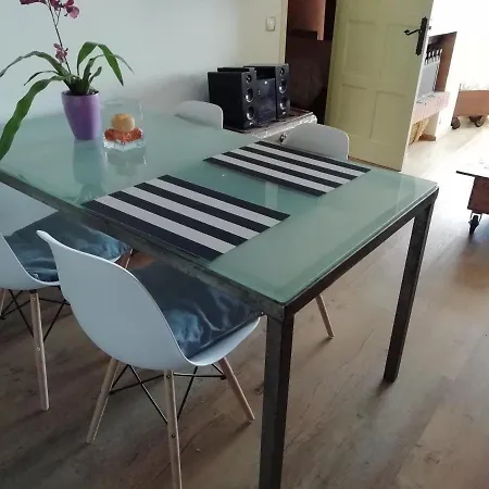 Con Vistas Alas Islas Medas * 赫罗纳