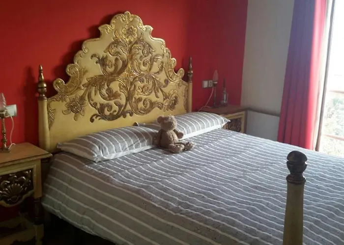 Con Vistas Alas Islas Medas * 赫罗纳